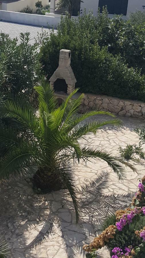 Apartman Branimir Novaglia Esterno foto