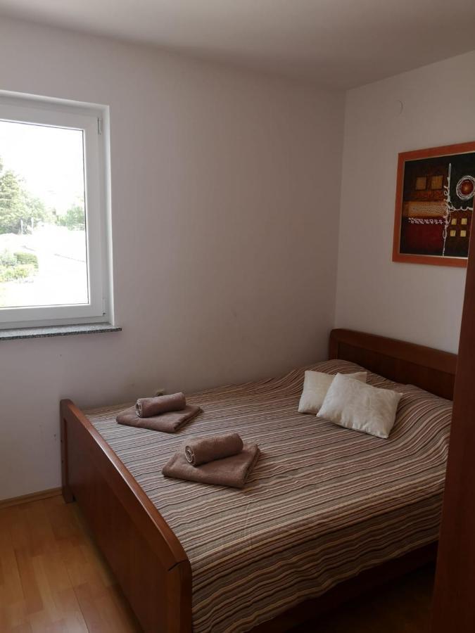 Apartman Branimir Novaglia Esterno foto