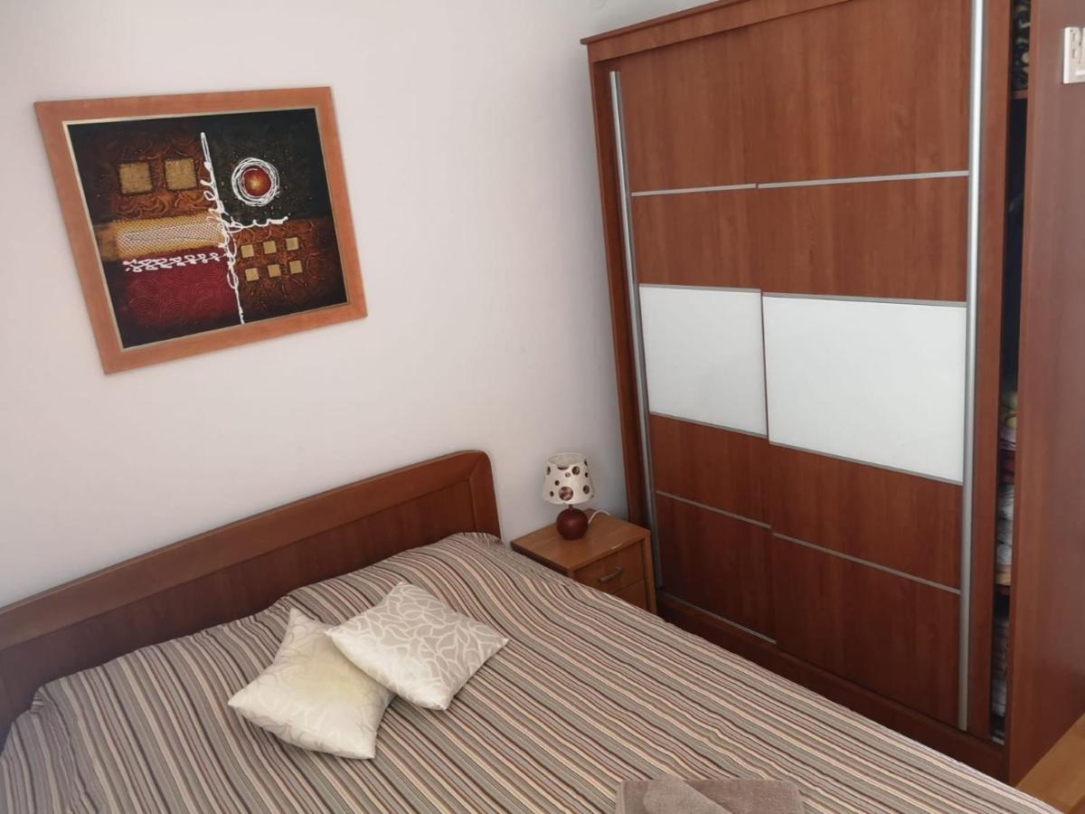 Apartman Branimir Novaglia Esterno foto